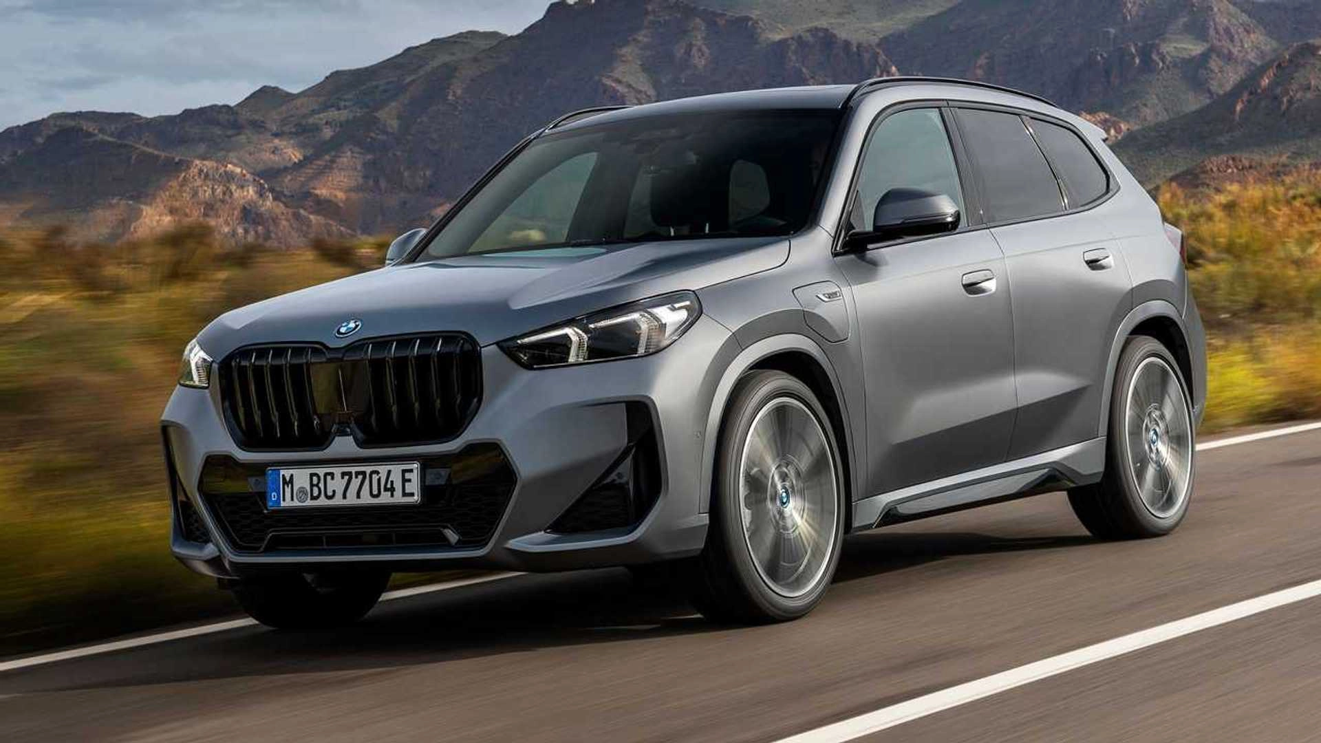 2022 bmw x1 (1)